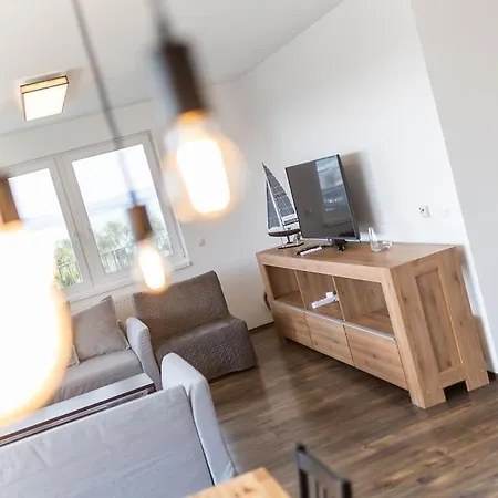 Lelleresort Bltn By Bltn Apartment *