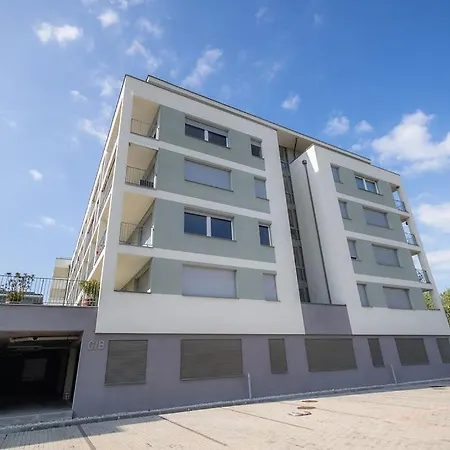 Lelleresort Bltn By Bltn Apartment *